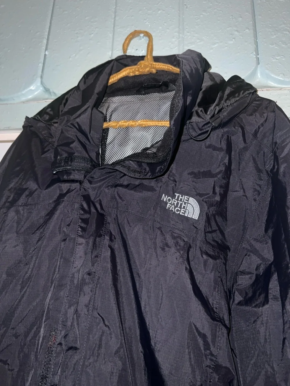 The North Face Men's Black Hooded Rain Shell